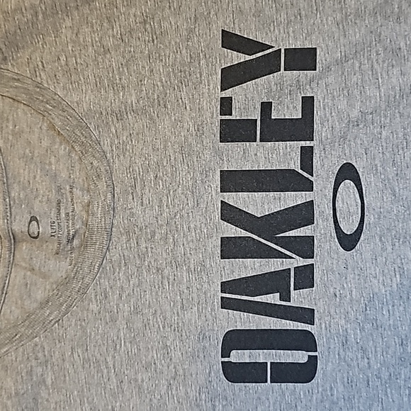 Oakley graffic tee shirt - Picture 2 of 4
